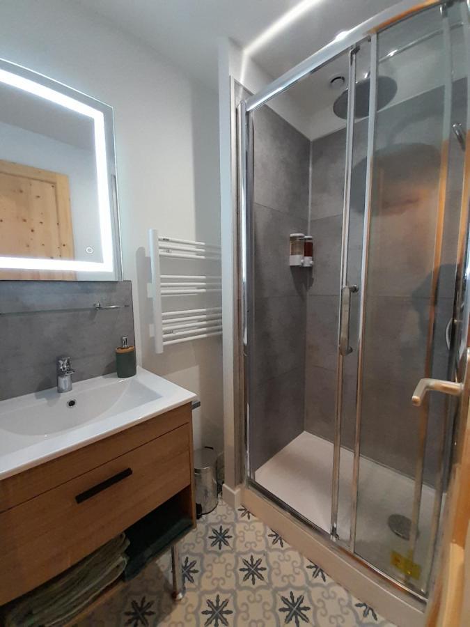 La Pause Sous Le Pin B&B Chambres D'Hotes Capestang Dış mekan fotoğraf
